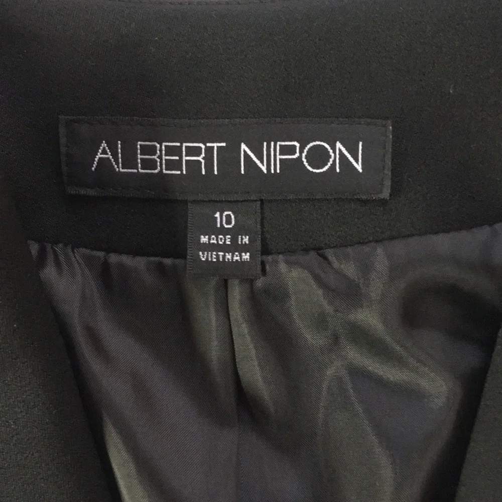 Women suits jacket and pants - Picture 8 of 8
